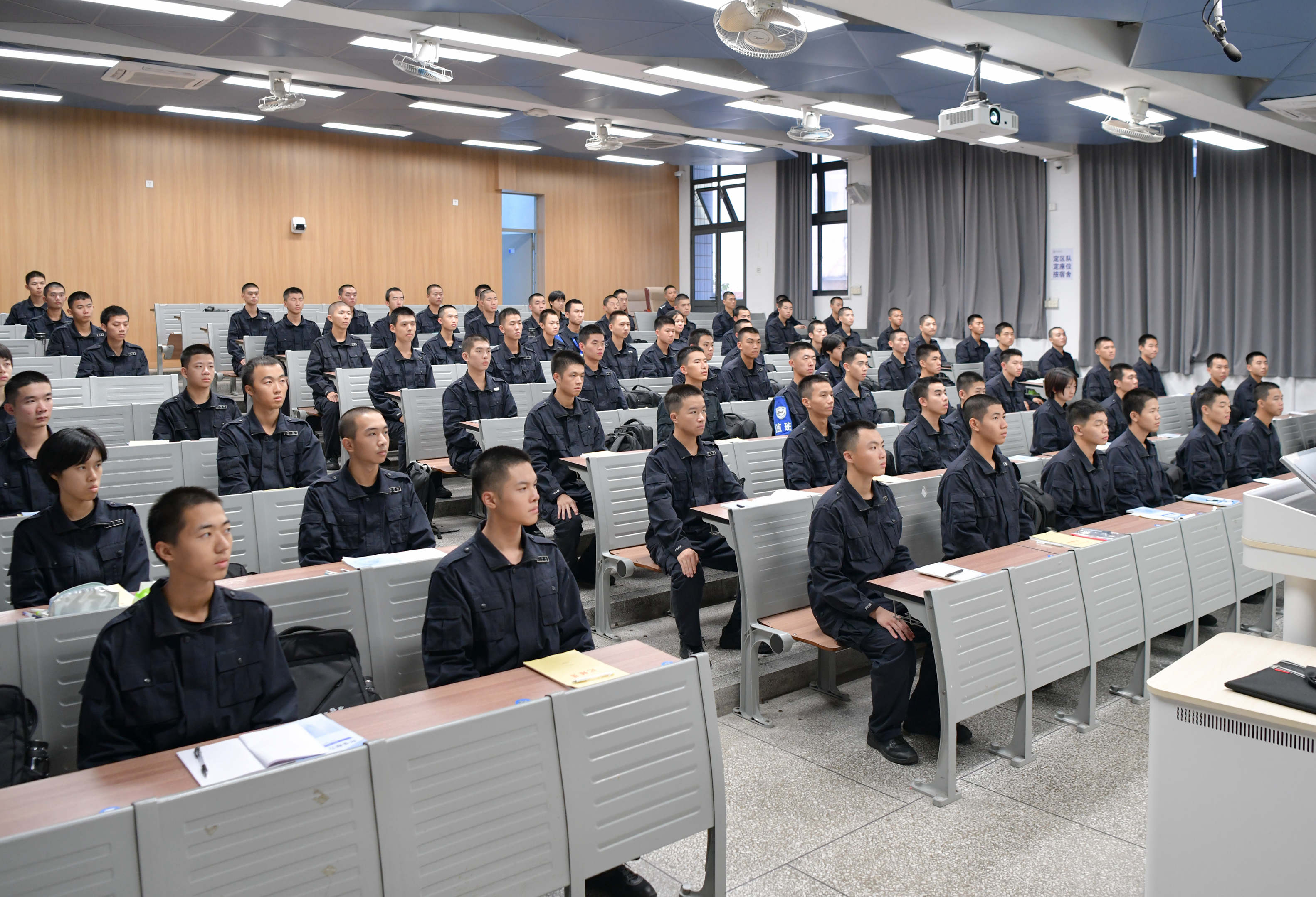 1763117221276264.jpg 微信图片_20251114183407.jpg