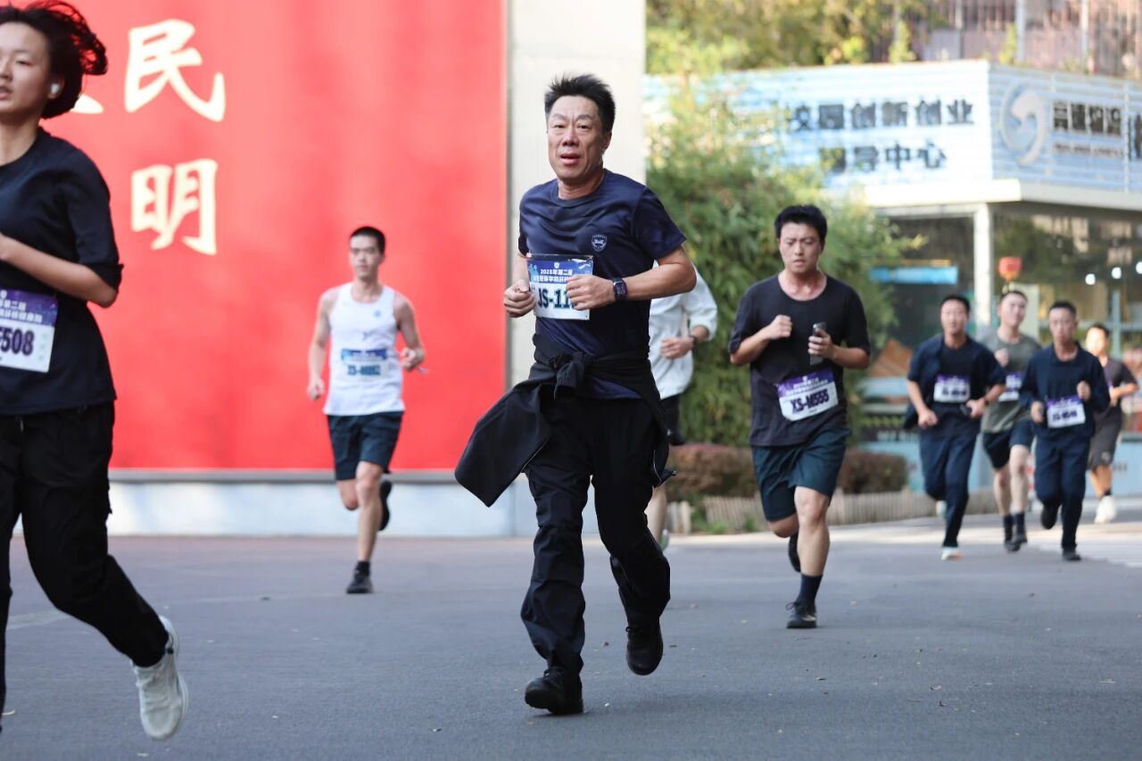 1765156494113926.jpg 4.jpg