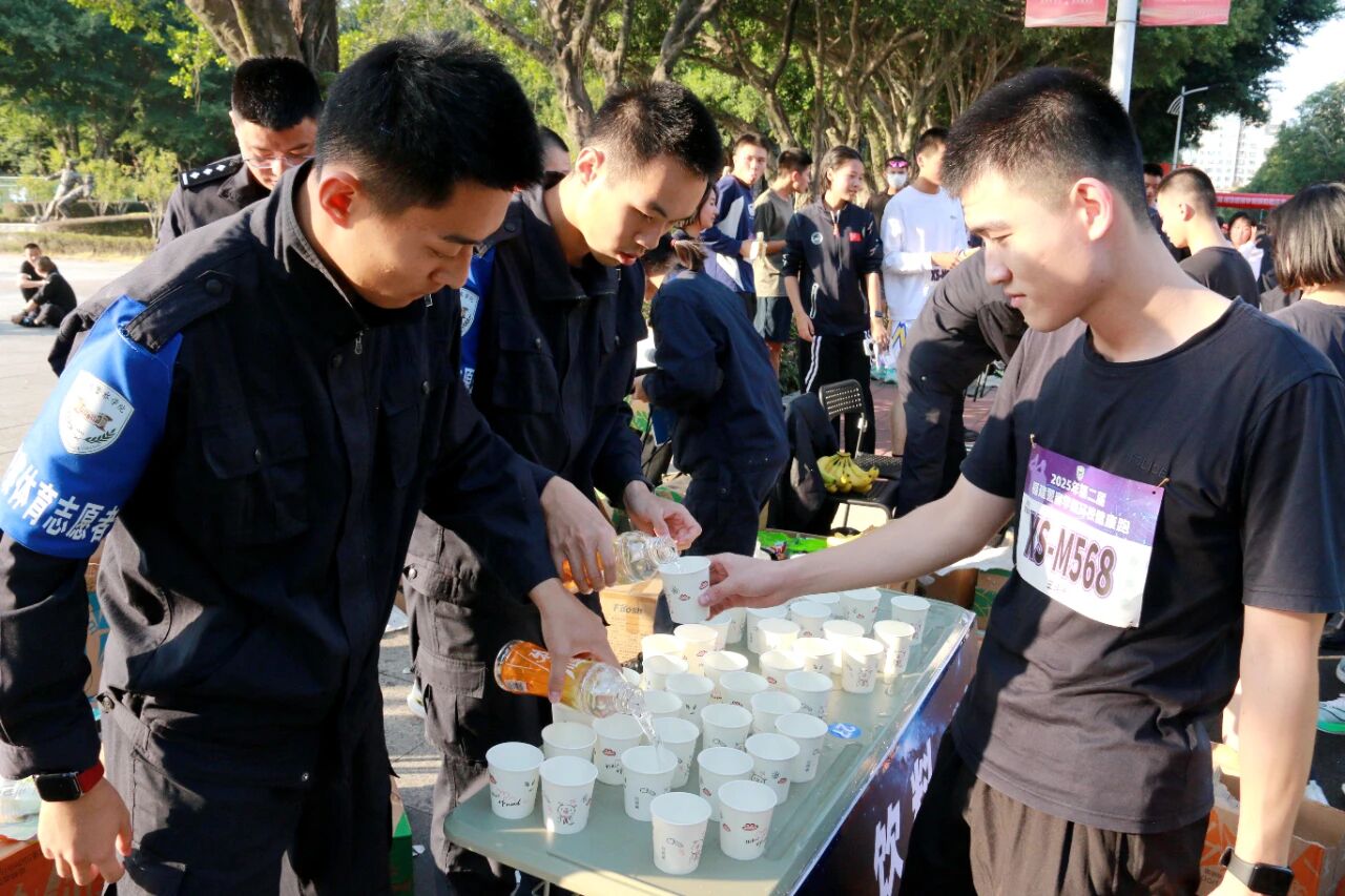 1765156618673662.jpg 22.jpg