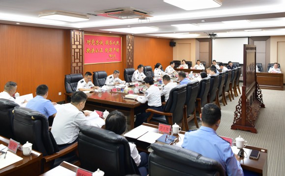 学院党委召开扩大会议 学习贯彻党的二十届四中全会精神